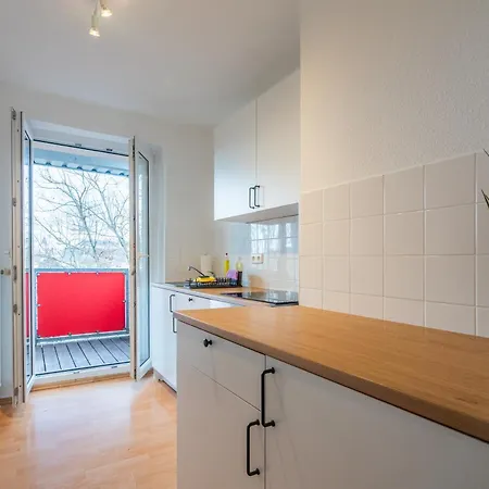 Yes 3-room - Location No4 *