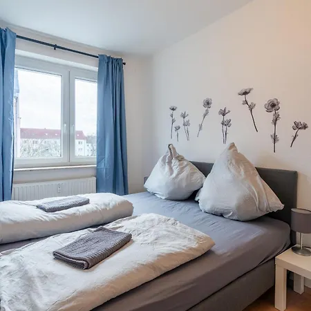 Yes 3-room - Location No4 Apartment *